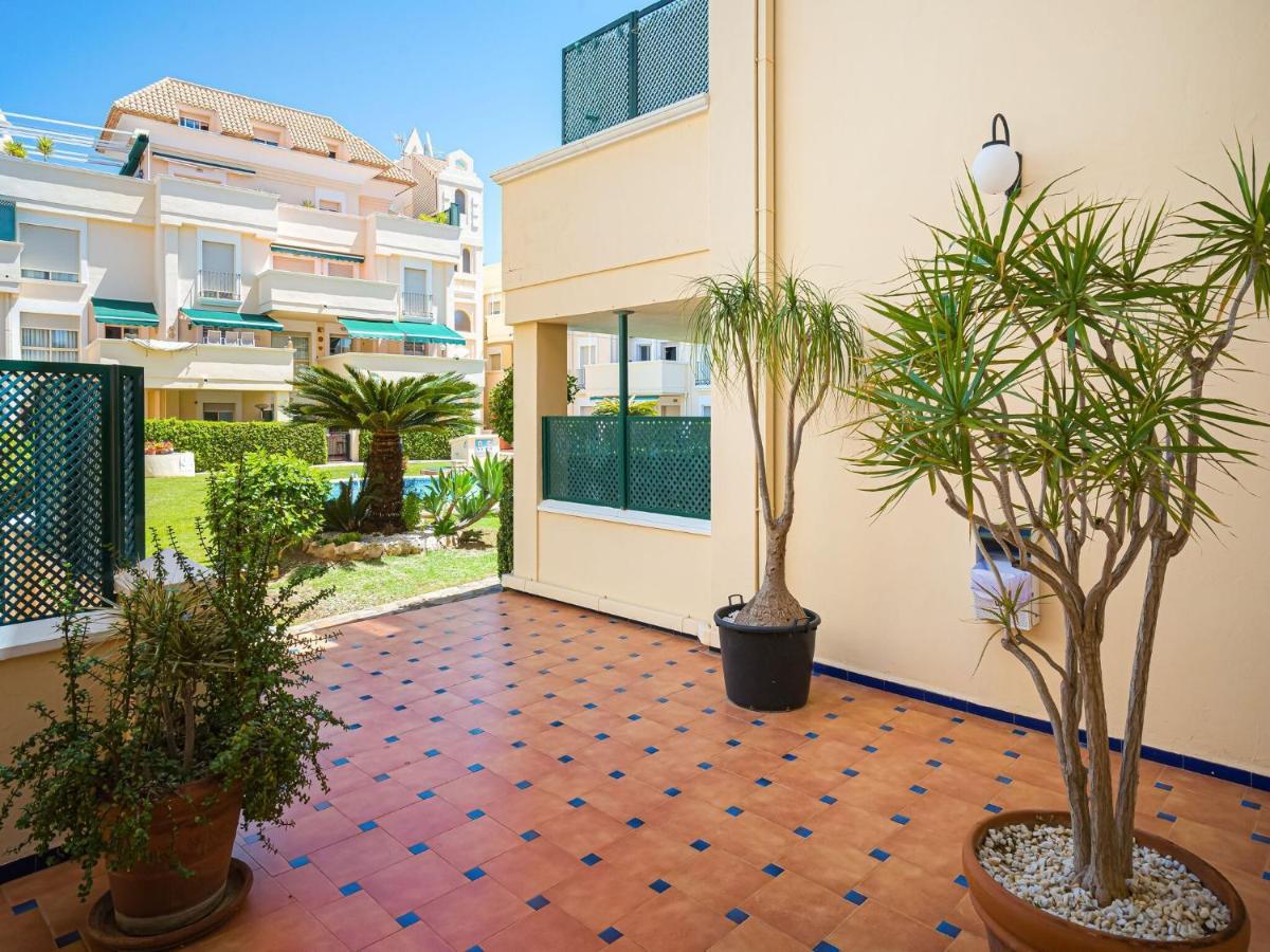 Apartment With Pool In Urb Medina Del Sol デニア エクステリア 写真