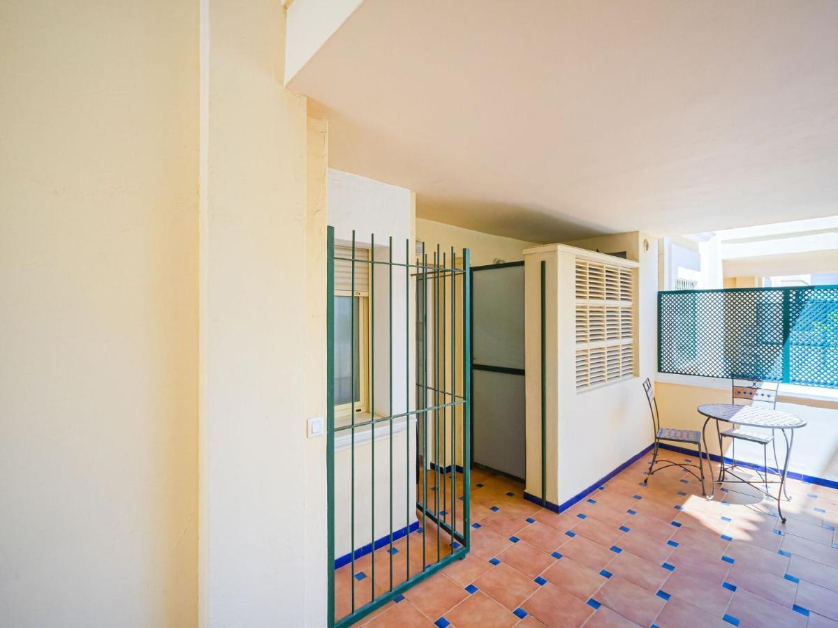 Apartment With Pool In Urb Medina Del Sol デニア エクステリア 写真